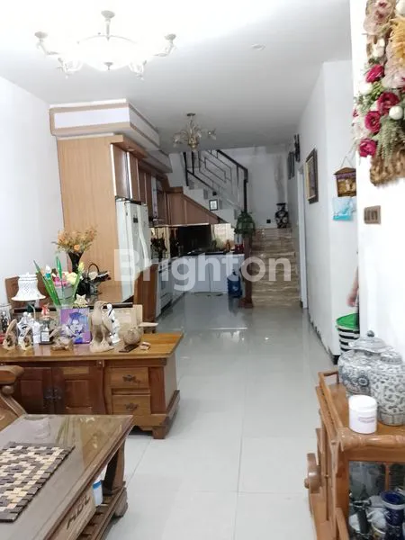 image RUMAH UBUD ASRI LIPPO KARAWACI (2)