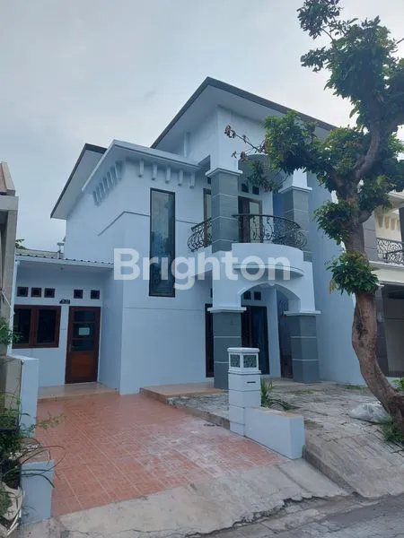 image RUMAH MEWAH 2 LANTAI SEMI FURNISHED DI SEMARANG BARAT (1)