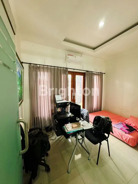 image RUKO BARU RENOVASI SEPERTI BARU POSISI STRATEGIS DI YEH AYE RENON (6)