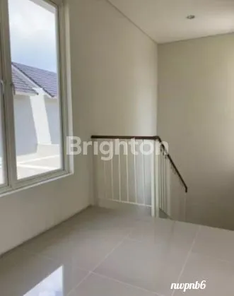 image RUMAH BARU MINIMALIS, 2LANTAI DI NORTH WEST LAKE CITRALAND UTARA (5)