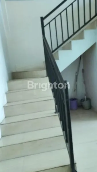 image RUKO SIAP PAKAI DI HARAPAN INDAH 1 (4)