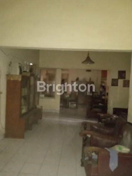 image SANGAT MURAH.... RUMAH DENGAN HALAMAN LUAS DI HOOK, LOKASI RING SATU DI KOTA BOGOR (3)