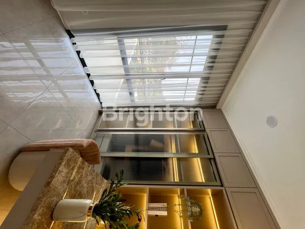 image RUMAH BARU MODEN ELEGAN 2 LANTAI  (7)