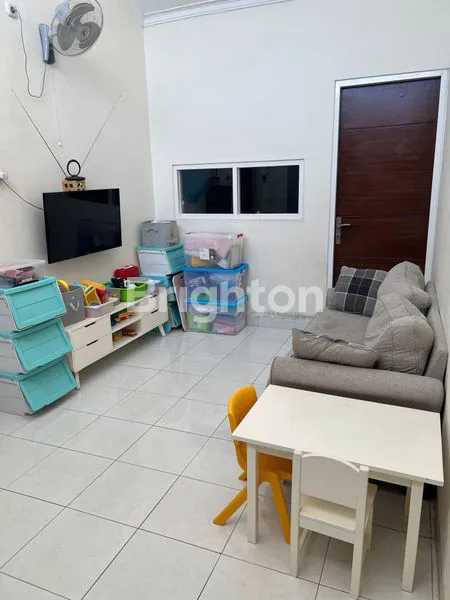 image RUMAH DI PERUMAHAN GOLDENBERRY MENGANTI GRESIK  (8)