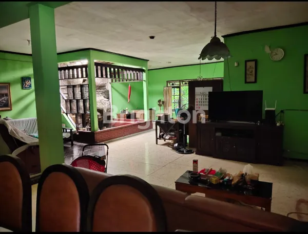 image RUMAH RUNGKUT HARAPAN, LOKASI DI JALAN UTAMA PERUMAHAN (JALAN KEMBAR) (3)