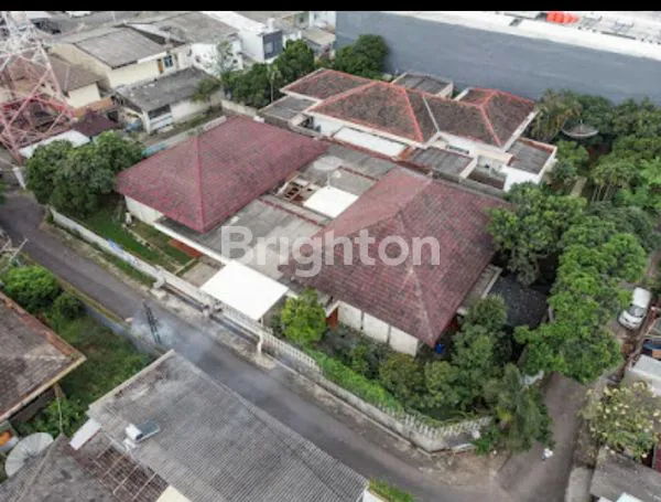 image RUMAH BESAR SIAP HUNI BUKITSARI SEMARANG SELATAN (7)