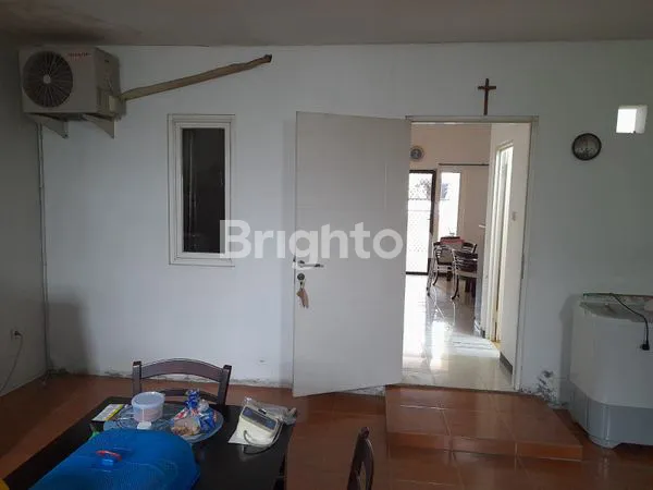 image RUMAH GRAND DELTASARI WEDORO SIDOARJO (3)