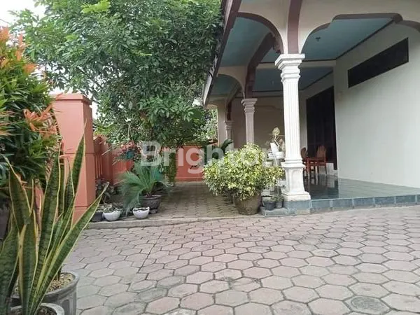 image RUMAH DI MOJOROTO KOTA KEDIRI (1)