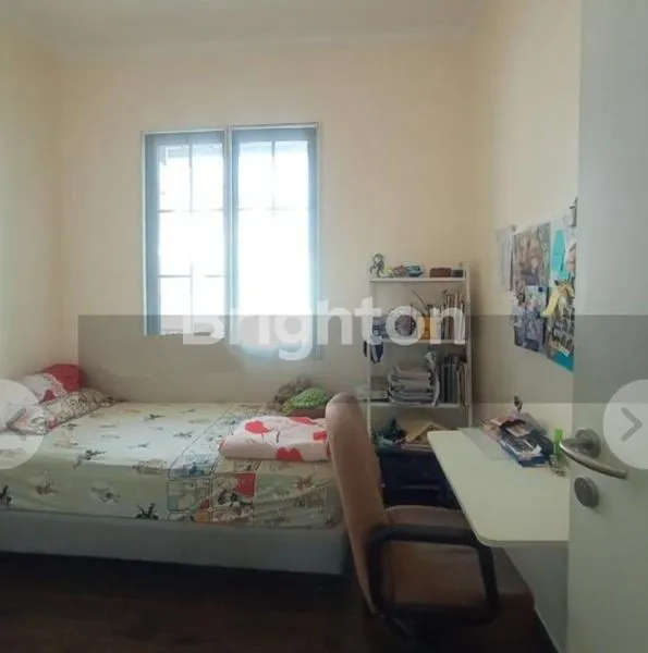 image RUMAH KONSEP DOUBLE DECKER LAVON CIKUPA (7)