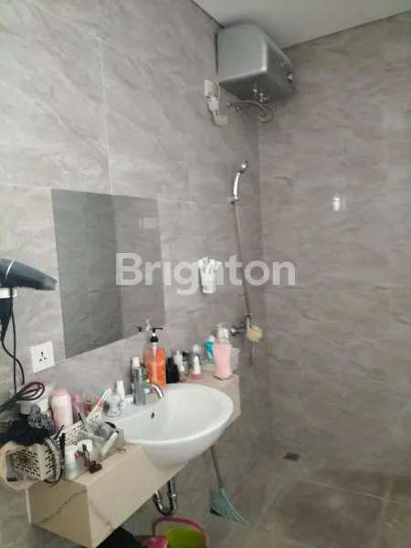 image RUMAH KONSEP DOUBLE DECKER LAVON CIKUPA (8)