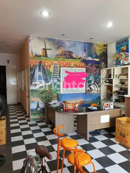 image TURUN HARGA RUKO FULL FURNISHED 3 LANTAI BRATANG WETAN 0 JALAN LOKASI KOMERSIL (2)