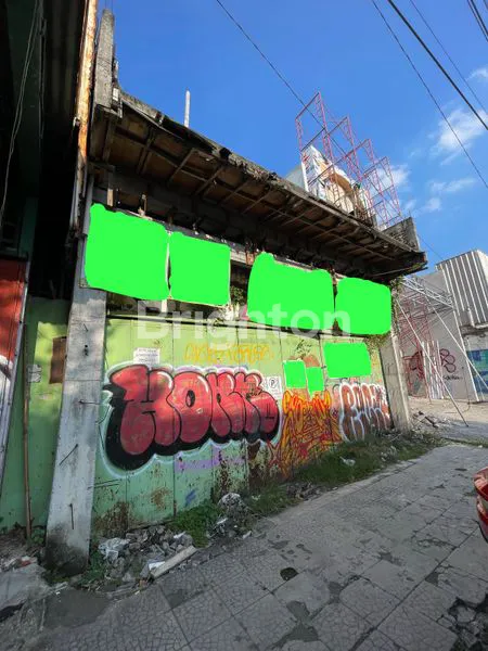 image BANGUNAN RUANG USAHA HITUNG TANAH AKSES JALAN UTAMA PUSAT PERDAGANGAN KOTA SOLO (2)