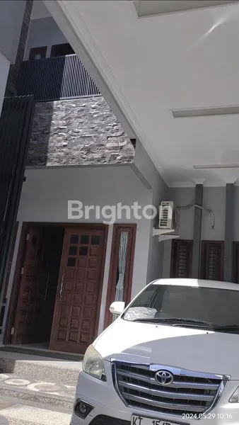 image RUMAH MEWAH SIAP HUNI BORNEO PARADISO (1)