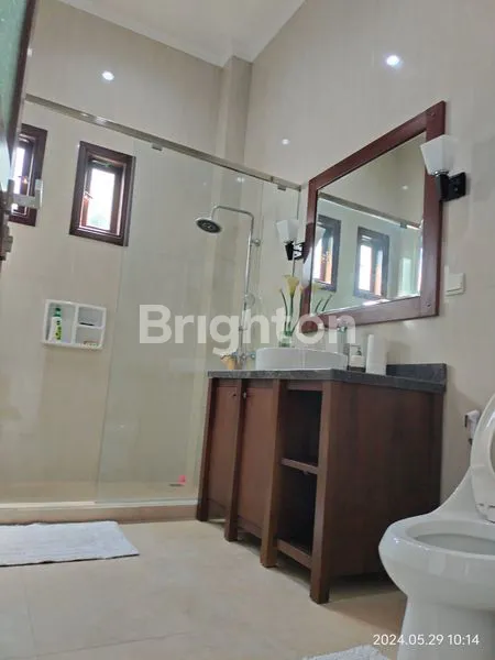 image RUMAH MEWAH SIAP HUNI BORNEO PARADISO (7)