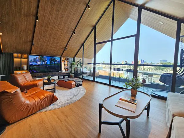 image STROZZI AT SUMMARECON SERPONG L8 (4)