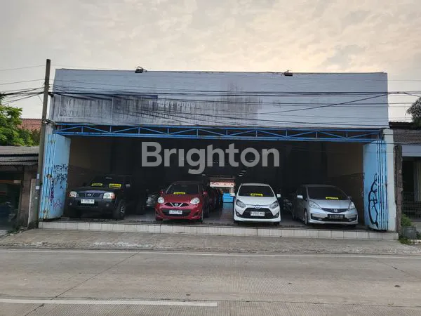 SHOWROOM MOBIL + RUMAH TINGGAL DI KARAWACI