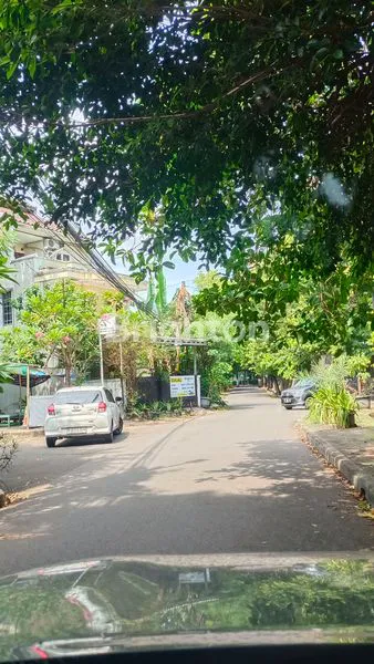 image TURUN HARGA RUMAH TOMANG S.PARMAN JAKARTA BARAT (4)