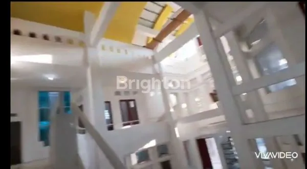 image RUMAH BARU 2 LANTAI MODERN CLASICA EROPA (4)