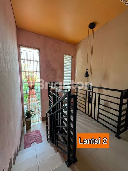 image RUMAH TIGA LANTAI KOMP.MAKKIO BAJI (4)