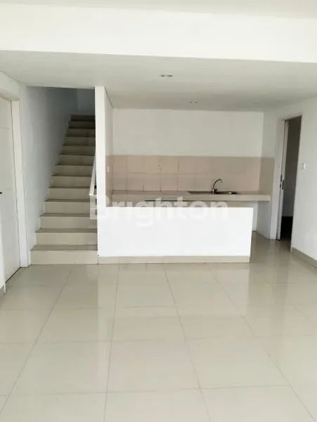 image RUMAH MEWAH DI JUAL DI BUKIT ALAYA SAMARINDA (2)