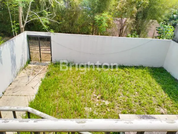 image RUMAH MEWAH DI JUAL DI BUKIT ALAYA SAMARINDA (6)