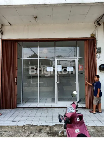 image RUKO 3 SETENGAH LANTAI SIAP PAKAI NEGO DAERAH JATI MAKMUR (2)