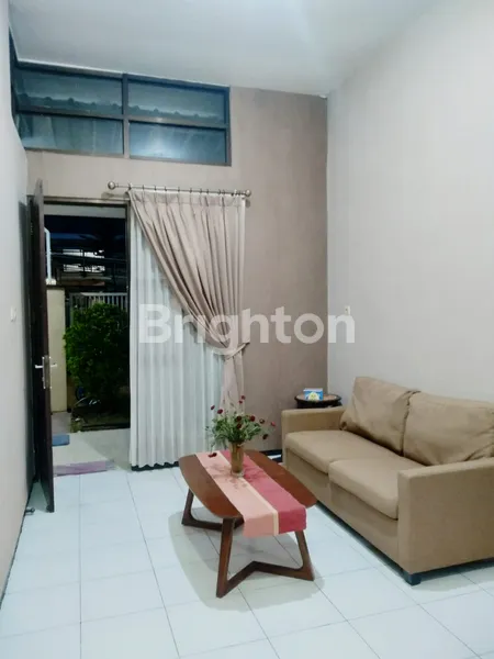 image RUMAH GRAHA KUTISARI REGENCY SURABAYA PUSAT KOTA (2)