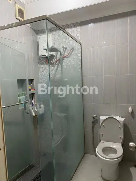 image 1.5 LANTAI SEMI FURNISH DI PONDOK TJANDRA (4)