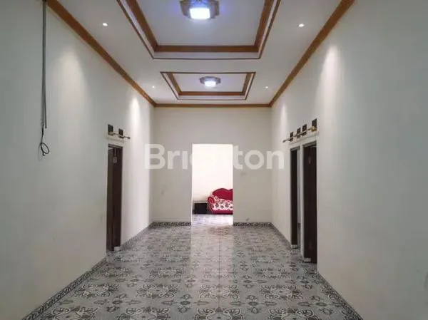 image RUMAH 3 LANTAI ADA KOLAM RENANG DAN HALAMAN YANG LUAS DI CILENDEK BARAT BOGOR (4)