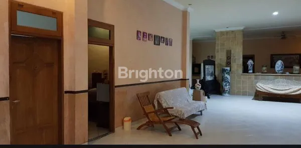 image GEDUNG 3 LANTAI DI SINGARAJA (7)