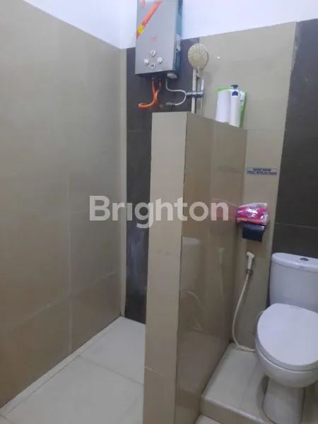 image RUMAH FULL FURNISHED MINIMALIS SIAP HUNI DI HIBRIDA KELAPA GADING (6)