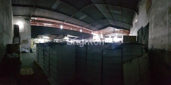 image GUDANG SIAP PAKAI DI JALAN LEBAK TIMUR INDAH SURABAYA TIMUR LOKASI STRATEGIS (4)