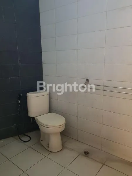 image RUKO 2 LANTAI MAINROAD JALAN SUDIRMAN BANDUNG (8)