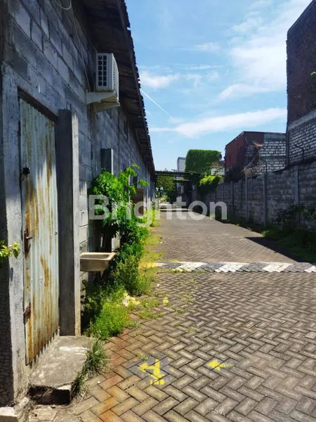 image DIJUAL !!! PROPERTY DENGAN BANYAK PELUANG USAHA: (MINIMARKET,RUMAH KOS,CAFE,KANTOR,PERSEWAAN GUDANG,RESTORAN ) (3)