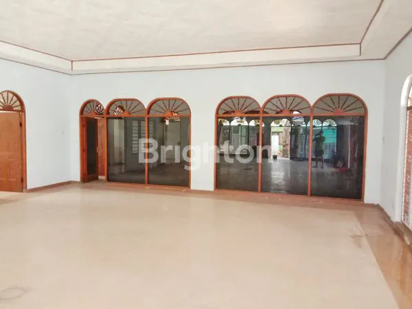 image DIJUAL RUMAH MANGUHARJO MADIUN (6)