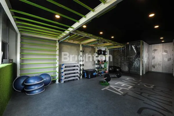 image RUKO 3 LT PARAMOUNT GADING SERPONG (3)