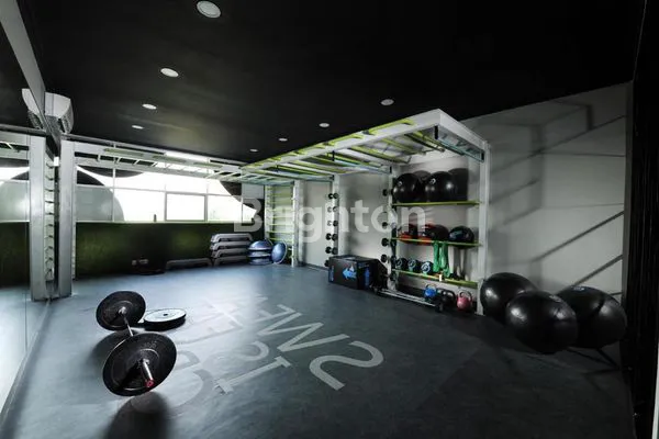 image RUKO 3 LT PARAMOUNT GADING SERPONG (6)