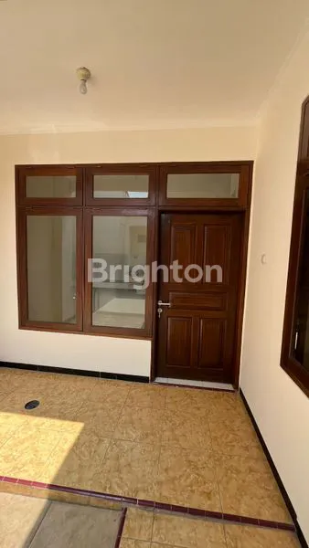 image RUMAH LUAS SIAP HUNI DI PRINGGODANI RAYA SEMARANG (4)