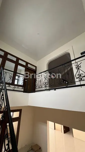 image RUMAH LUAS SIAP HUNI DI PRINGGODANI RAYA SEMARANG (7)