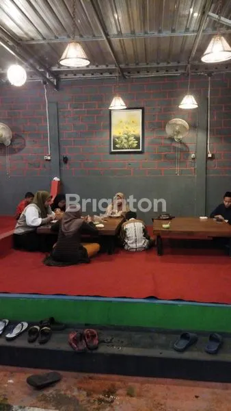 image CAFE STRATEGIS DI PARE (1)