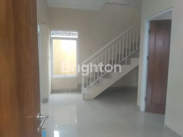 image RUMAH SIAP DI HUNI DAERAH ICON CIBUBUR RESIDENCE (3)
