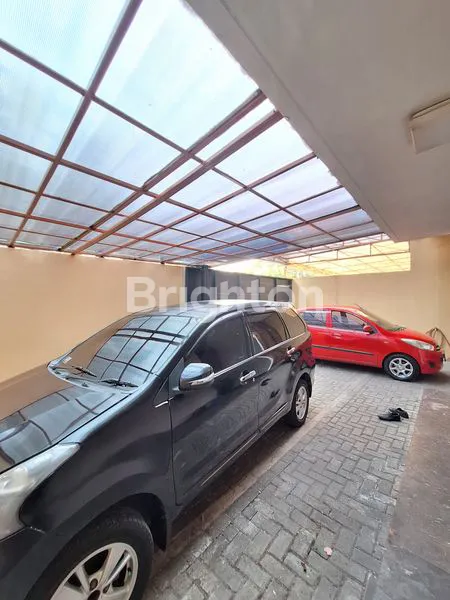 image RUMAH MODERN SIAP HUNI LEBAK BULUS JAKARTA SELATAN (2)