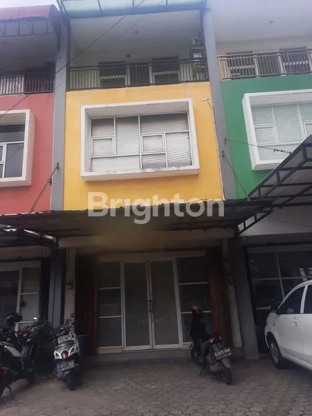 RUKO 3 LANTAI DI JATISAMPURNA