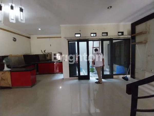 image RUMAH MURAH  LUAS 2 LANTAI DI PURI BINTARA REGENCY BEKASI (5)