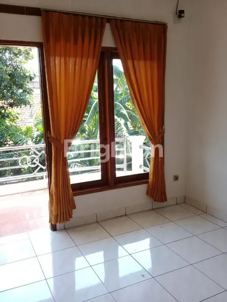 image DI JUAL RUMAH STRATEGIS KOMPLEK KAYU PUTIH JAKARTA TIMUR DIJAMIN BEBAS BANJIR JAKARTA TIMUR (5)