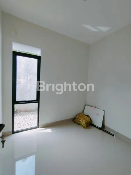 image RUMAH 2 LANTAI DALAM CLUSTER DEKAT STASIUN DEPOK (6)