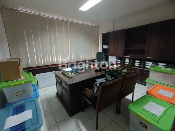 image RUKO PINGGIR JALAN BESAR, TOMANG, JAKARTA BARAT (6)