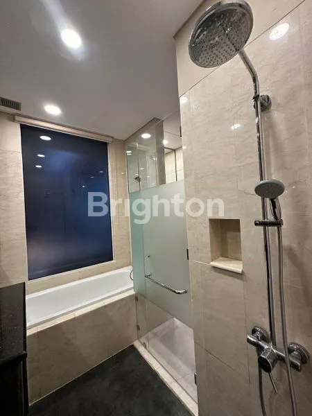 image APARTEMEN MEWAH DI ALAM SUTERA FULLY FURNISHED LANTAI RENDAH (4)