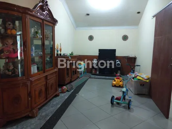 image RUMAH BANGUNAN PERLU RENOVASI LOKASI KOMERSIL COCOK UNTUK USAHA, KANTOR,  RESTORAN STRATEGIS  DI PINGGIR JALAN KAPTEN TENDEAN JAKARTA SELATAN (5)