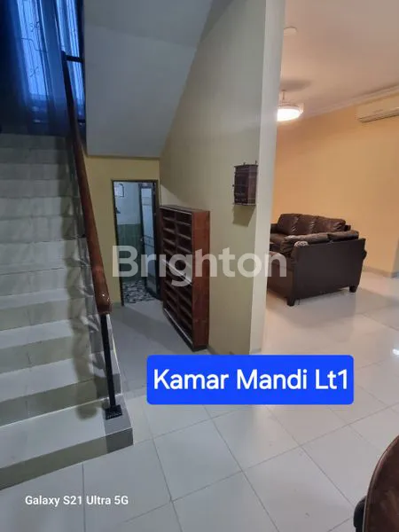 image RUMAH CANTIK DUA LANTAI DI SUKAJADI (4)